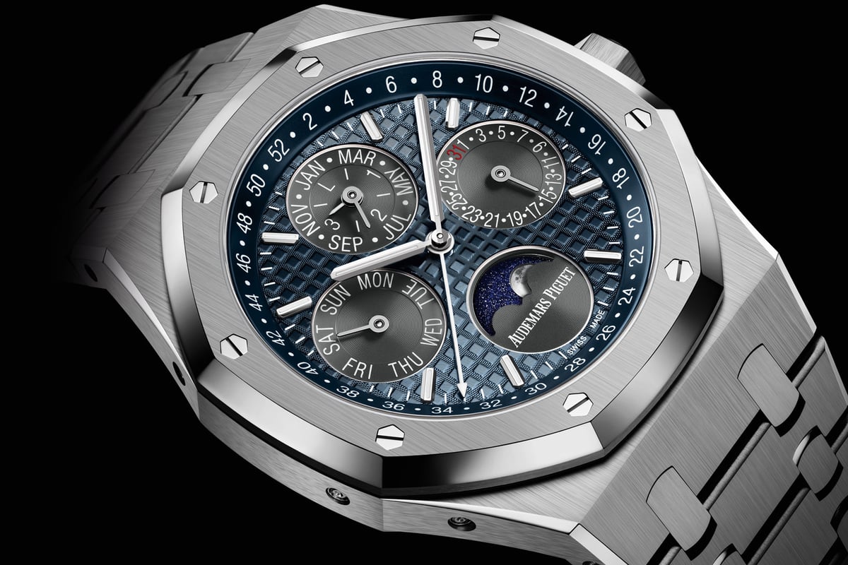 Audemars Piguet Code 11.59 15210ST: A Deeper Look - Product Image