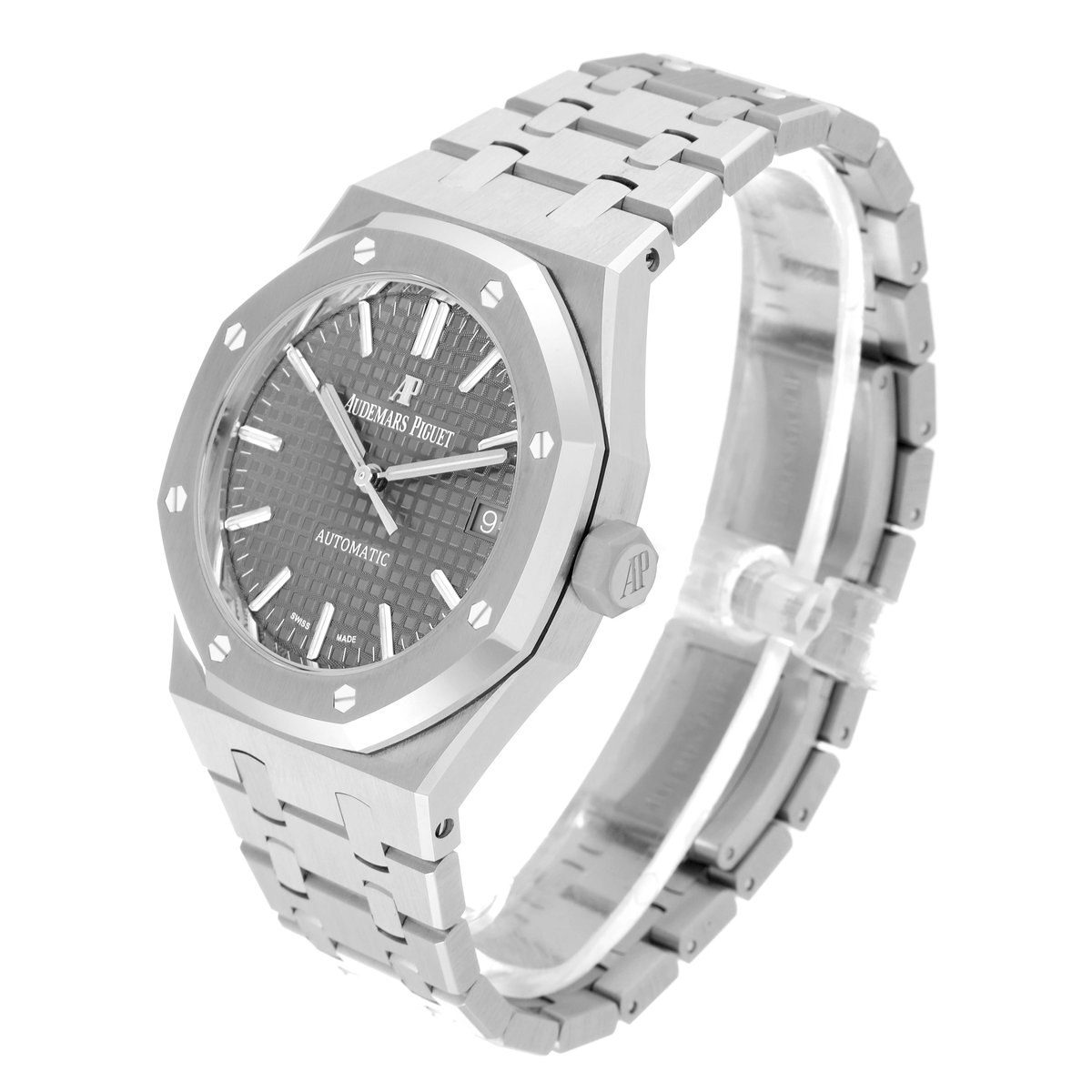 AP Royal Oak 15450ST Review: The Mid-Size Icon Daily - Product Image