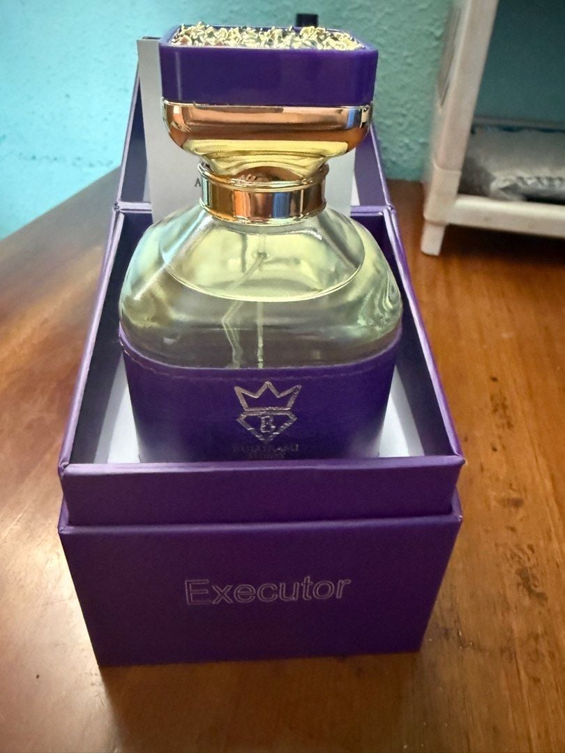 Bereammy Executor Review: Bujairami's Bold Woody Floral for Men - Product Image