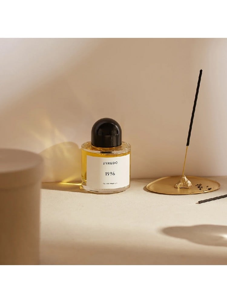 Byredo 1996 Inez Vinoodh: A Nostalgic Embrace of Dark Romance and Modern Sensuality - Product Image