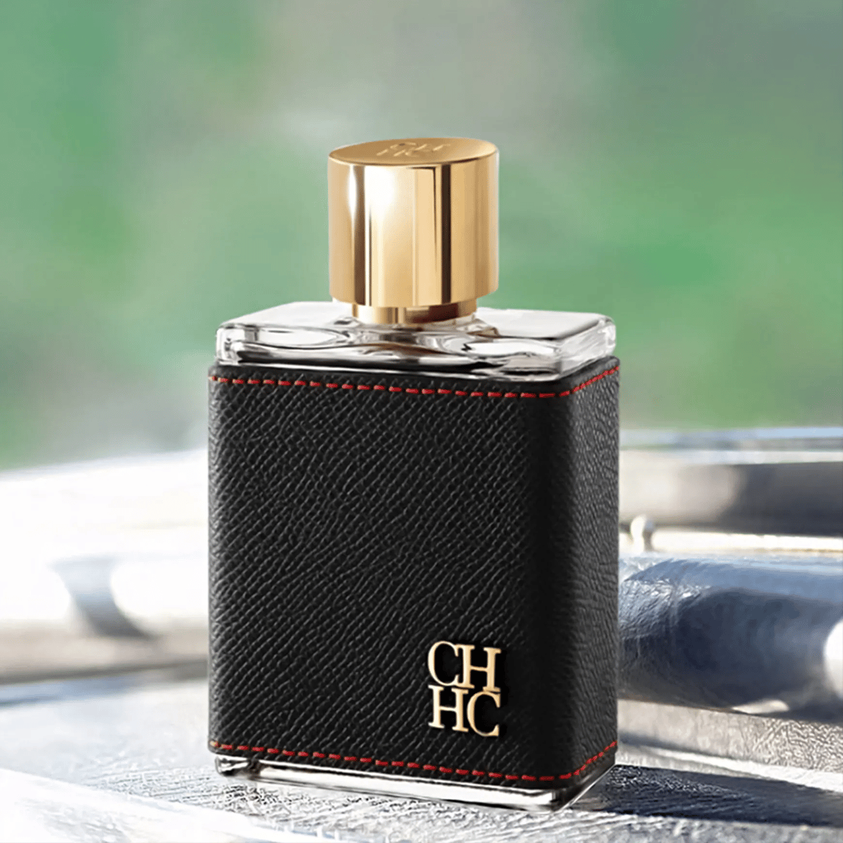 Carolina Herrera CH Men Review: A Leather-Vanilla Icon - Product Image