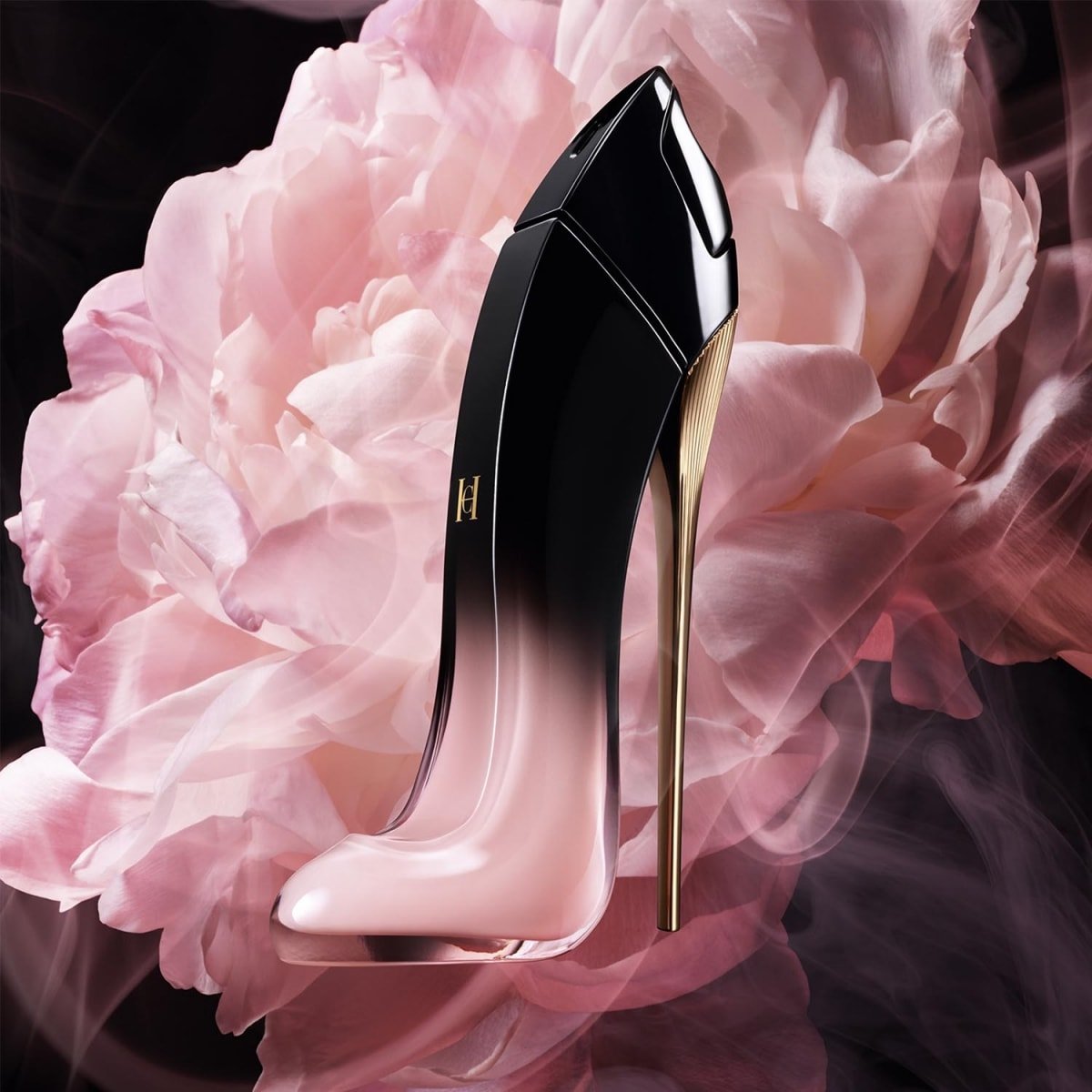 Carolina Herrera Good Girl Blush Elixir: A Floral Masterpiece - Product Image