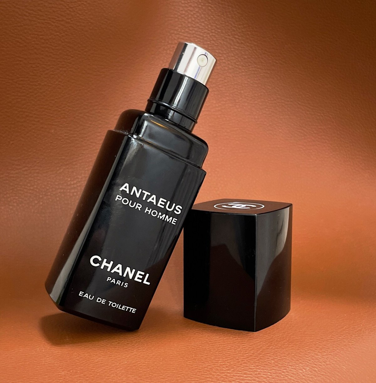 Chanel Antaeus Review: A Timeless Leather Classic from 1981 - Product Image