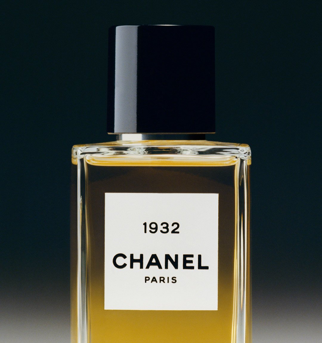 Chanel Les Exclusifs De Chanel 1932 Review: A Luminous Ode to Diamonds - Product Image