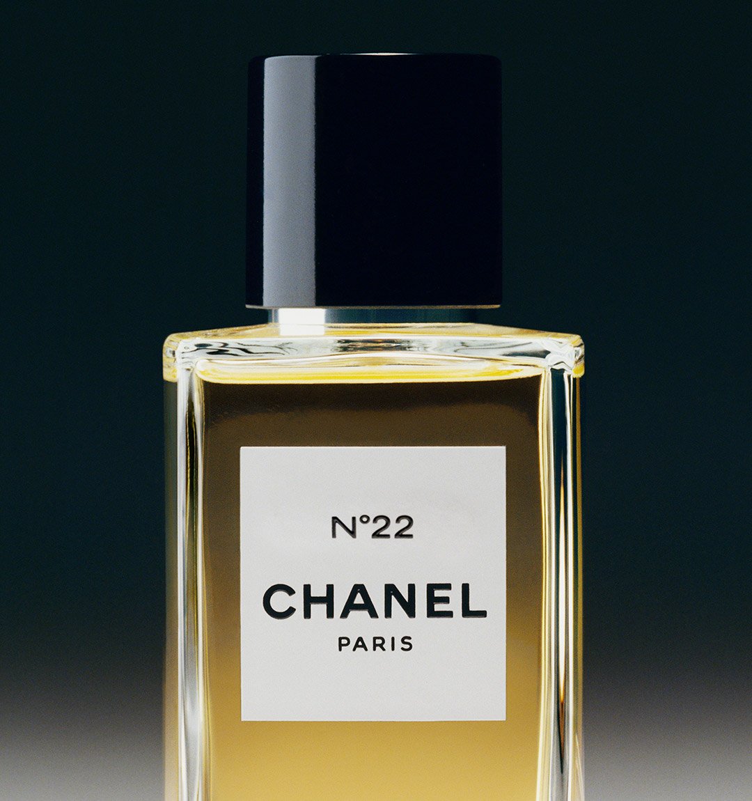Chanel No. 22 Eau de Parfum Review: A Luminous Aldehydic Floral Masterpiece - Product Image