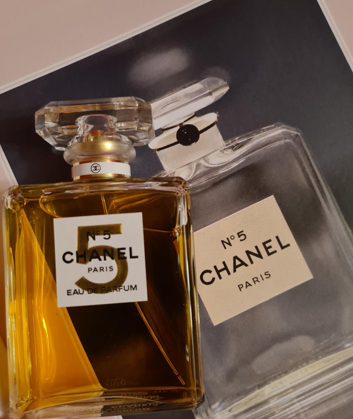 Chanel N°5 Eau de Parfum: The 100th Anniversary 'Ask For The Moon' Limited Edition - A Collector's Dream or Just a Glimmer? - Product Image