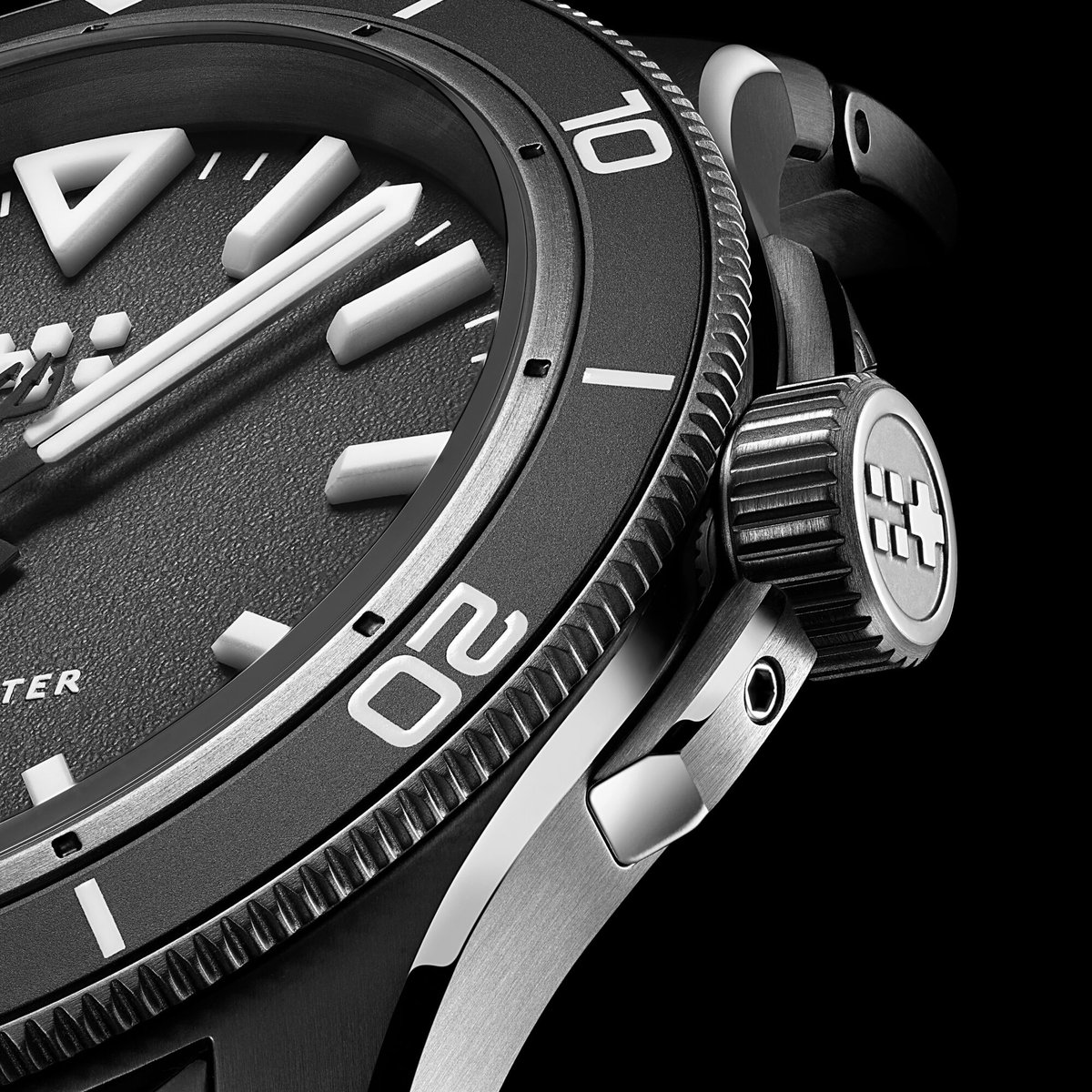 Christopher Ward C60 Trident Biscay: Deep Dive into Modern Diver Chic - Product Image