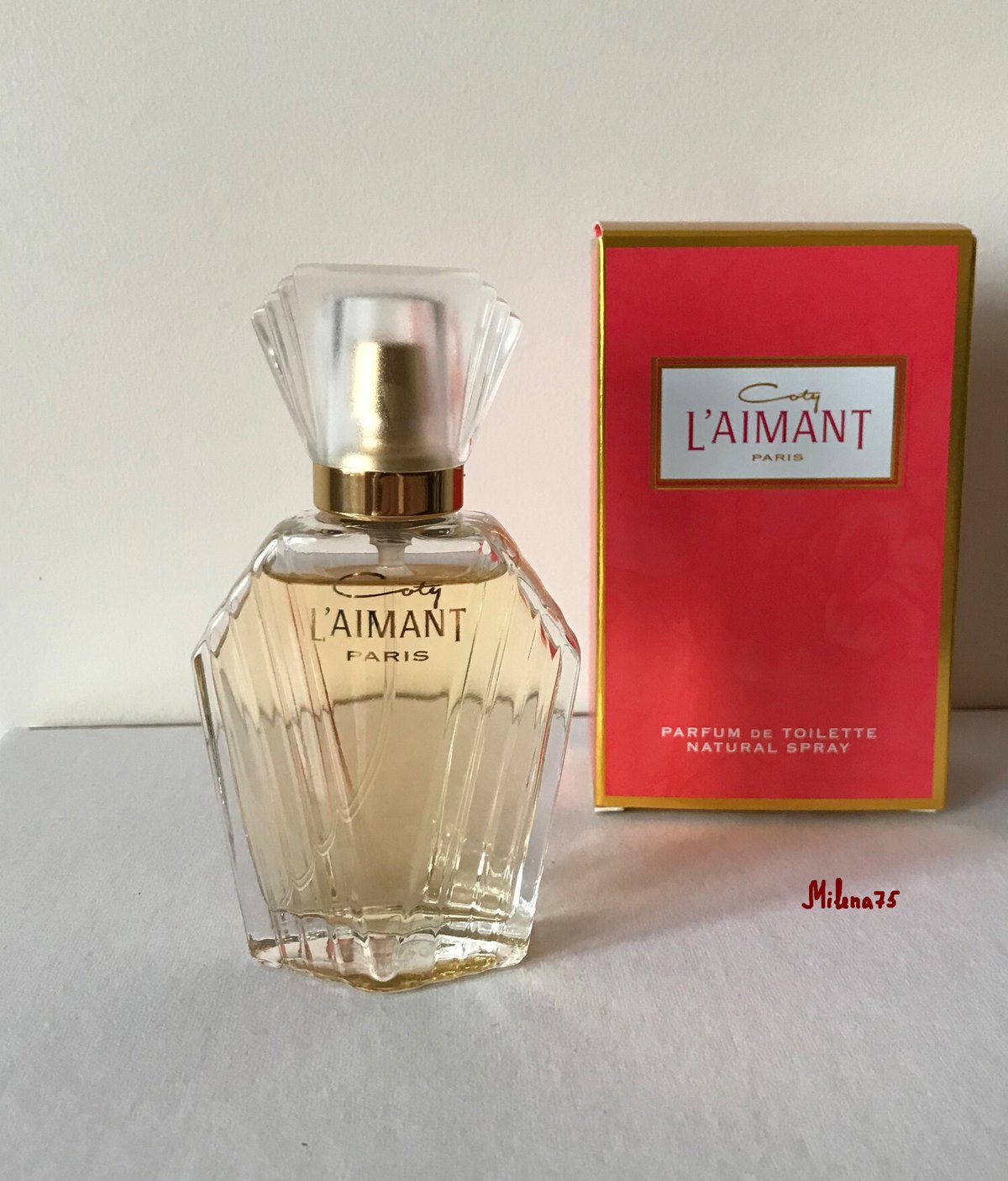 Coty L'Aimant Review: A Vintage Aldehydic Floral Masterpiece - Product Image
