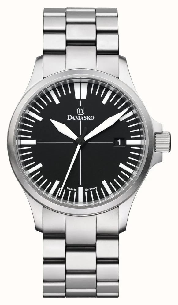 Damasko DK32 Review: In-House Precision in Hardened Steel - Product Image