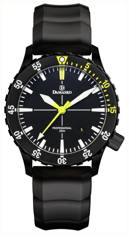 Damasko DSub10 Review: Underrated German Dive Watch - Product Image