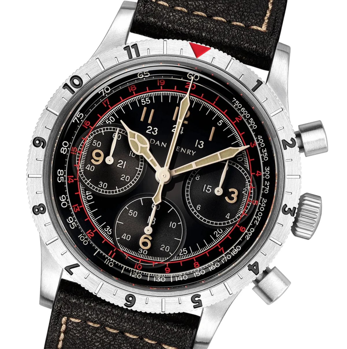 Dan Henry 1945 Review: A 1940s Chrono for the Modern Wrist - Product Image