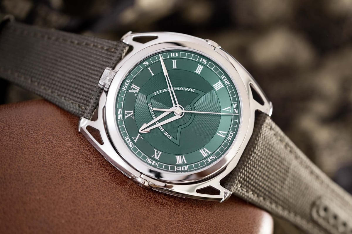 De Bethune DB27 Titan Hawk – A Modern Three‑Hander in Feather‑Light Titanium - Product Image