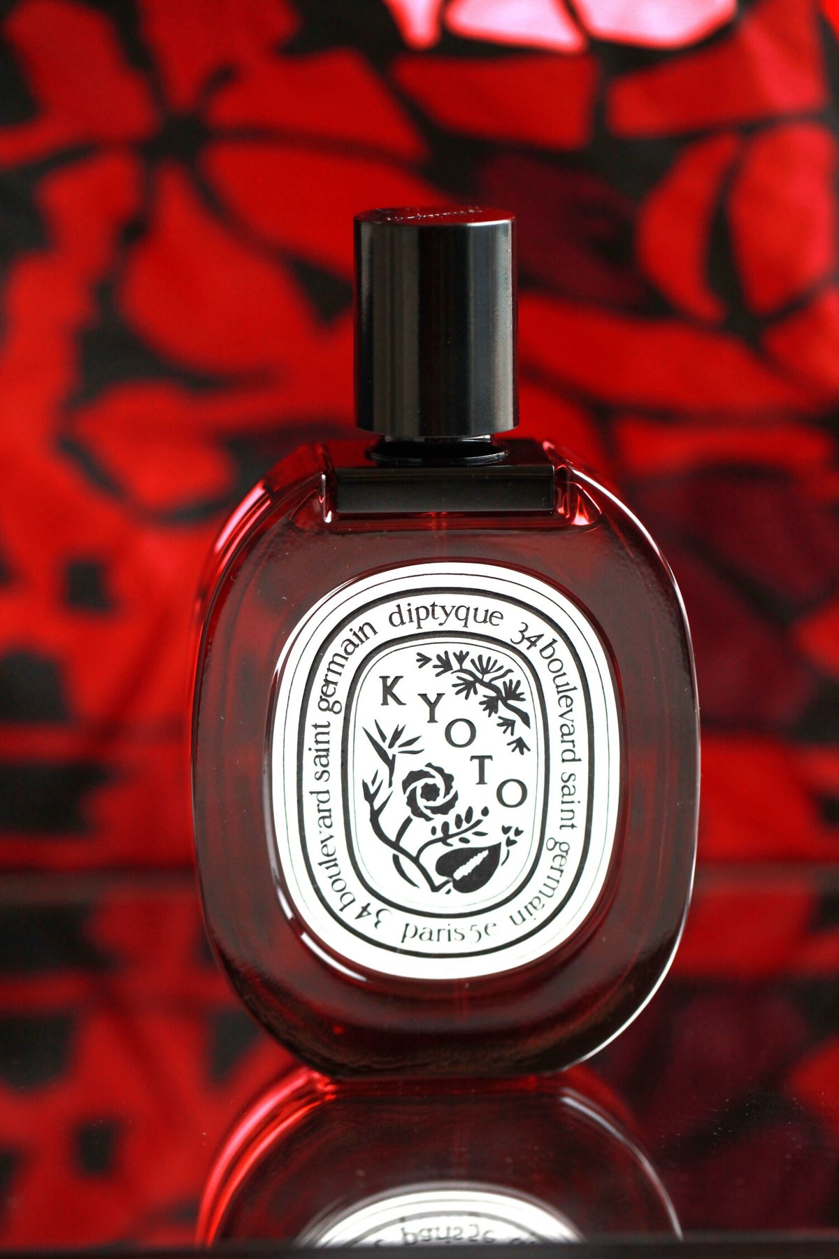 Diptyque Kyoto Review: A Beetroot Rose in Temple Incense - Product Image