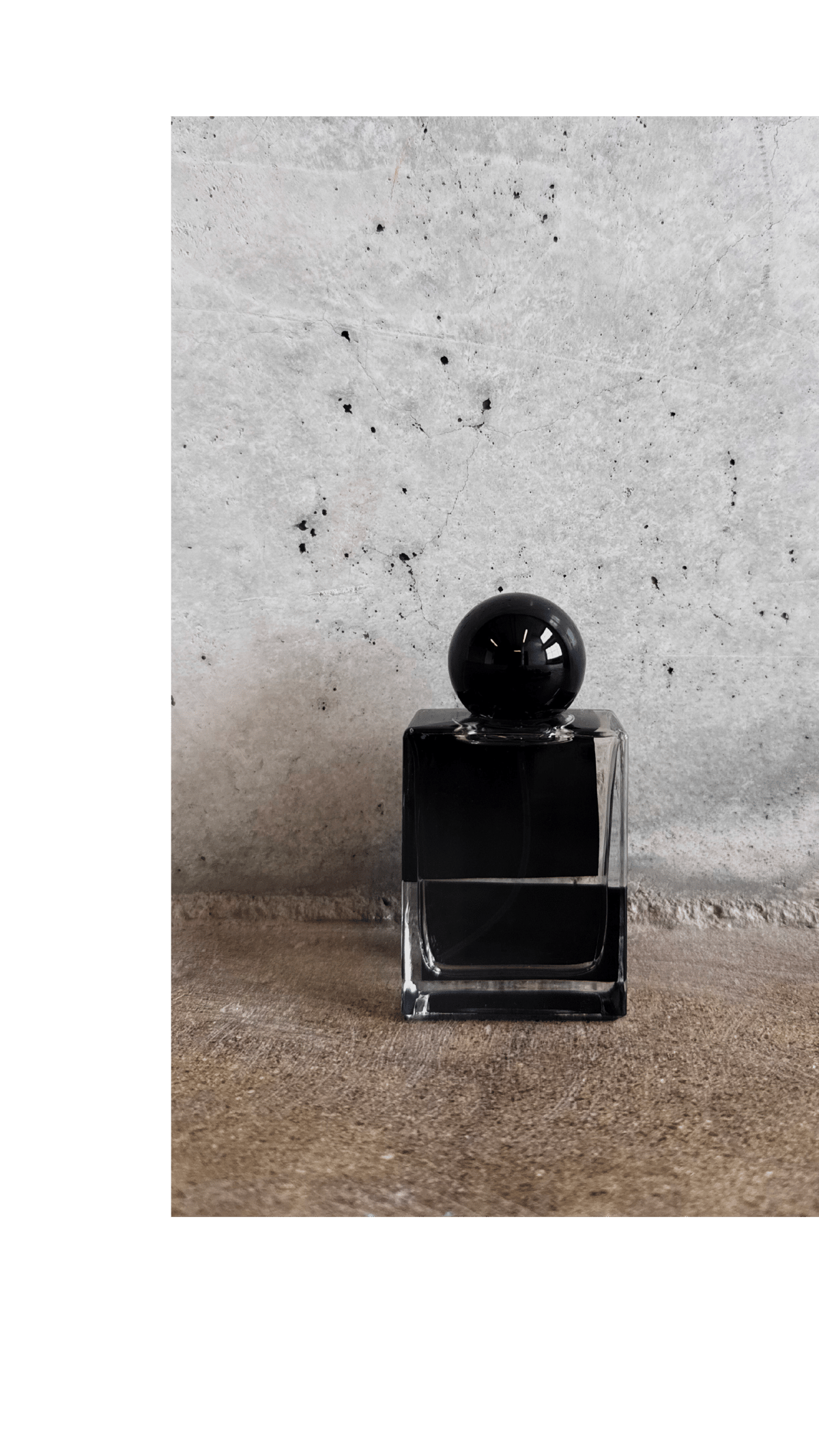 Folie a Plusieurs L'indiscrezione: A Symphony of Indiscreet Elegance - Product Image