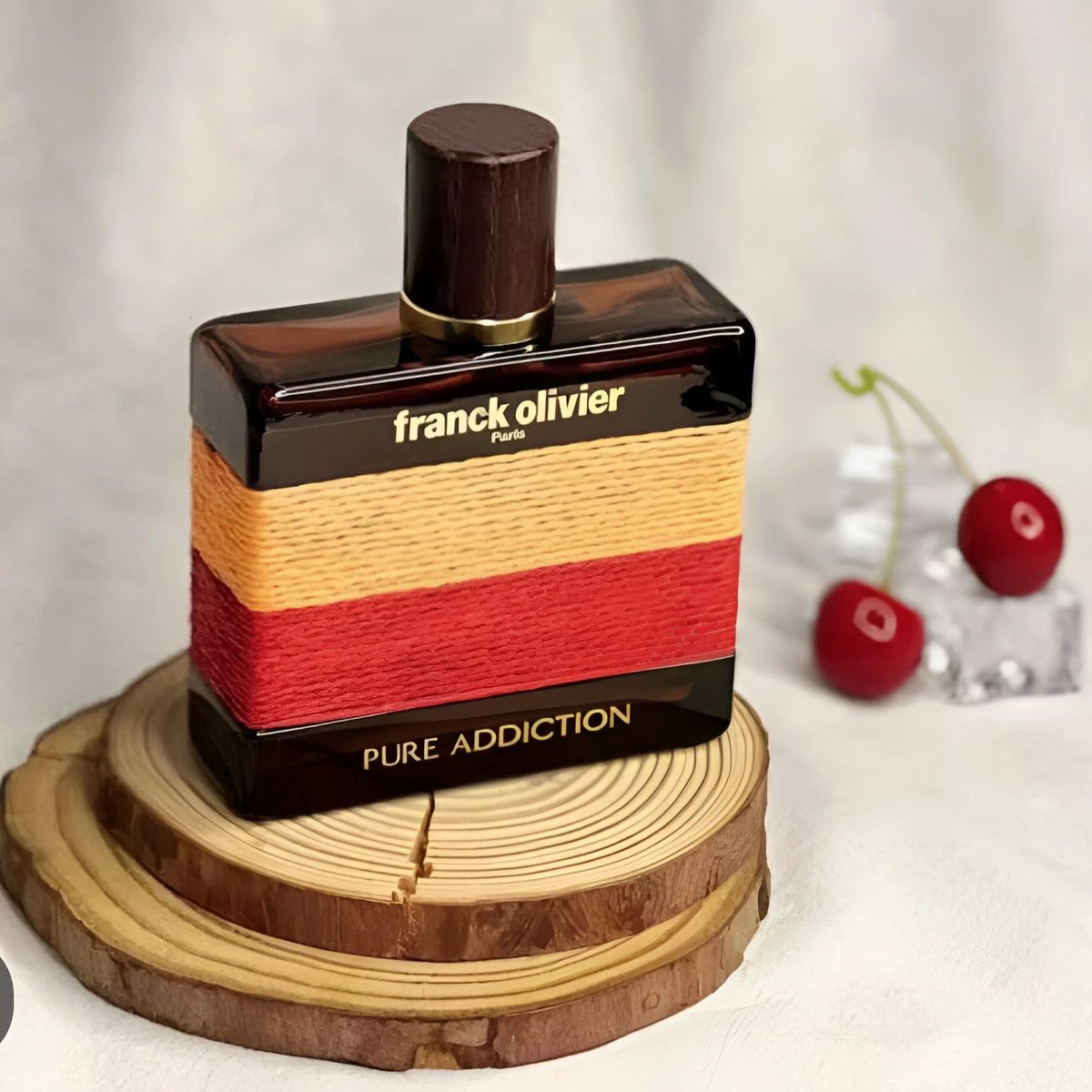 Franck Olivier Pure Addiction Review: Warm Spicy Amber Luxury - Product Image
