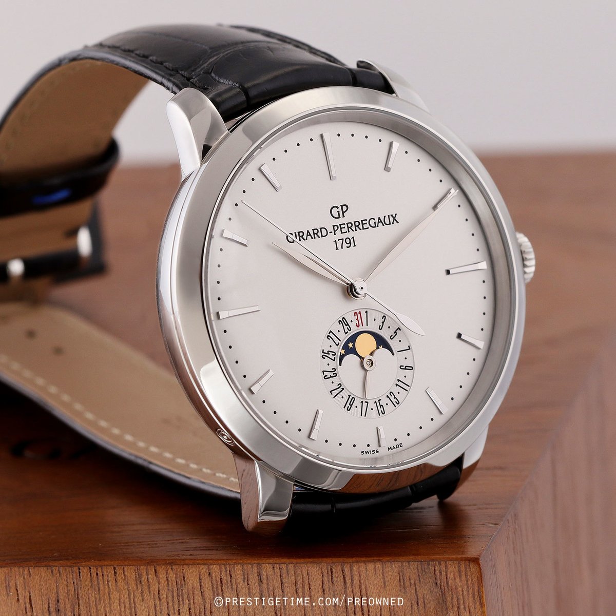 Girard-Perregaux 1966 Date Review: The Quiet Power of a Dress Watch - Product Image