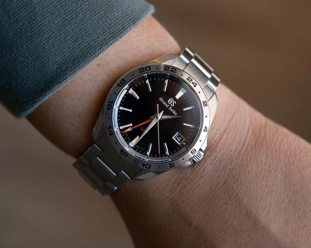 Grand Seiko SLGA007 Review: Lake Suwa on the Wrist - Product Image