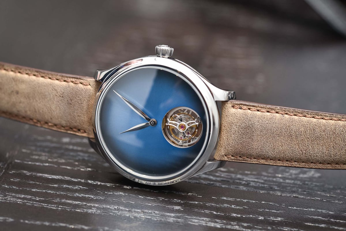 H. Moser & Cie. Endeavour Review: Understated Mastery - Product Image