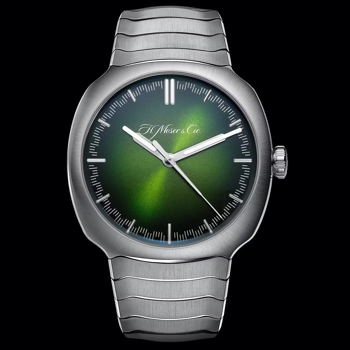 H. Moser & Cie Streamliner Centre Seconds: An Icon Reborn - Product Image