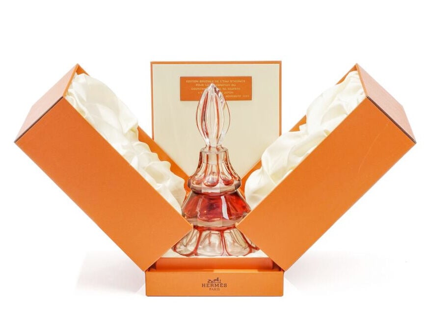 Hermès Edition Speciale de L'Eau d'Hermes pour la Celebration du Couronnement de Sa Majeste l'Empereur du Japon — Hermès Edition Spéciale de L'Eau d'Hermès: 1990 Review - Product Image