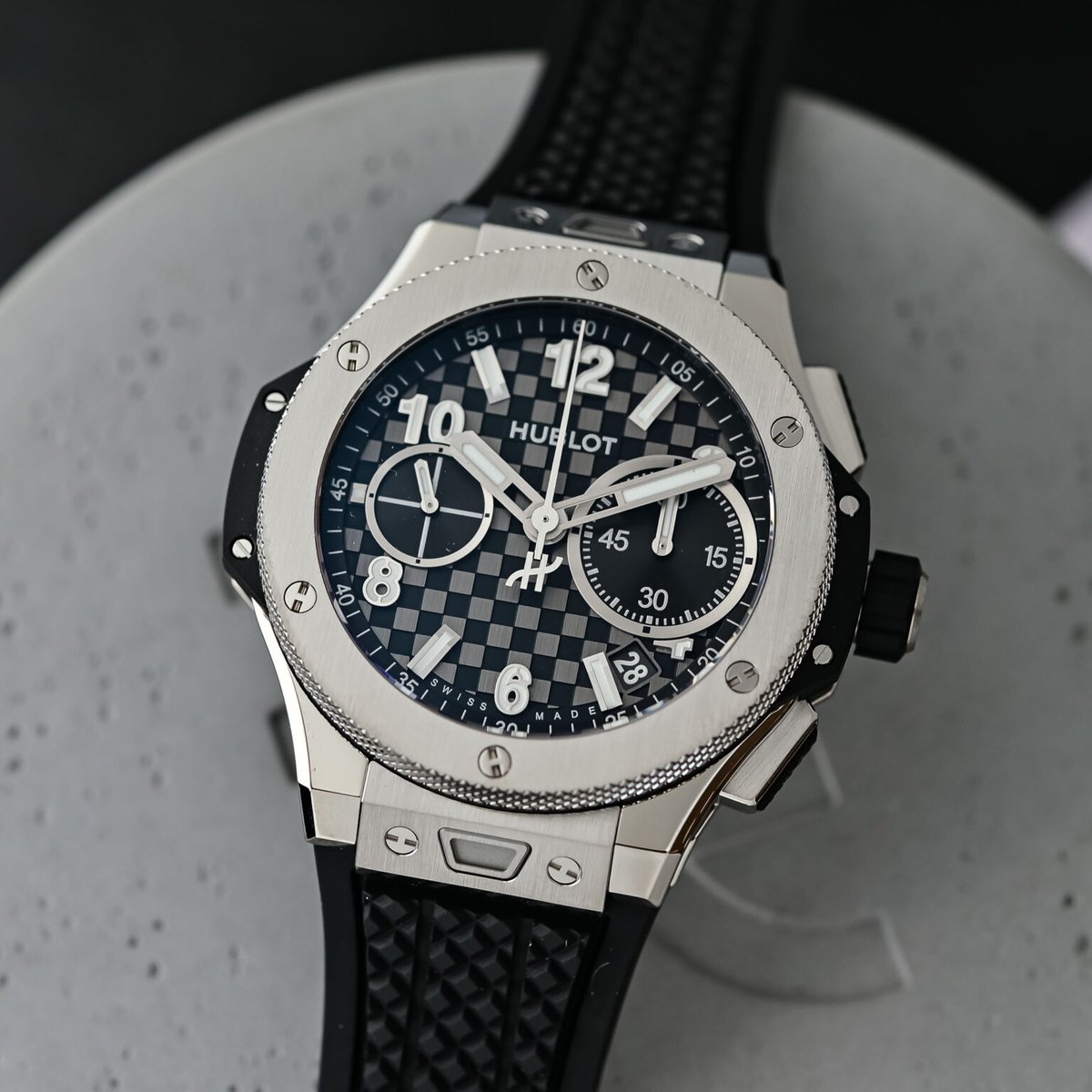 Hublot Big Bang Original Review: The Catalyst of Modern Hype - Product Image