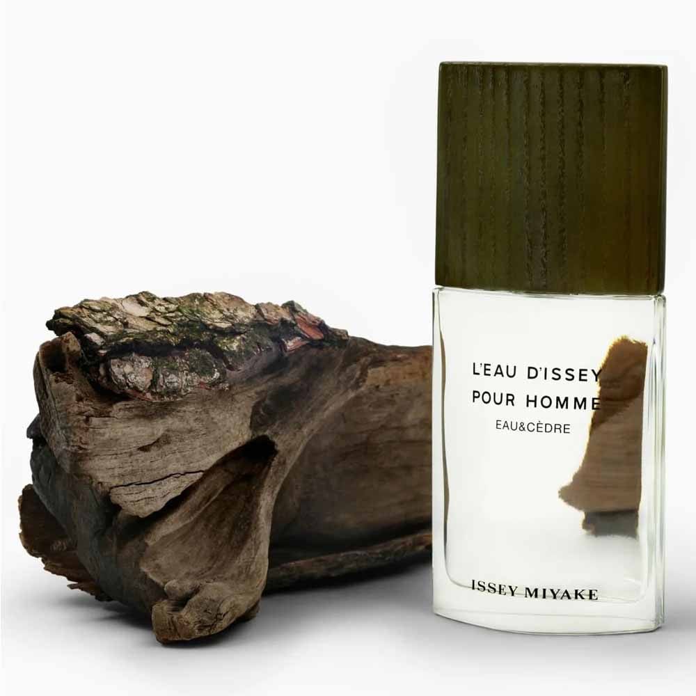 Issey Miyake L'eau D'issey Pour Homme Eau Cedre Intense — Issey Miyake L'Eau D'Issey Eau Cedre Intense: A Deep Dive - Product Image
