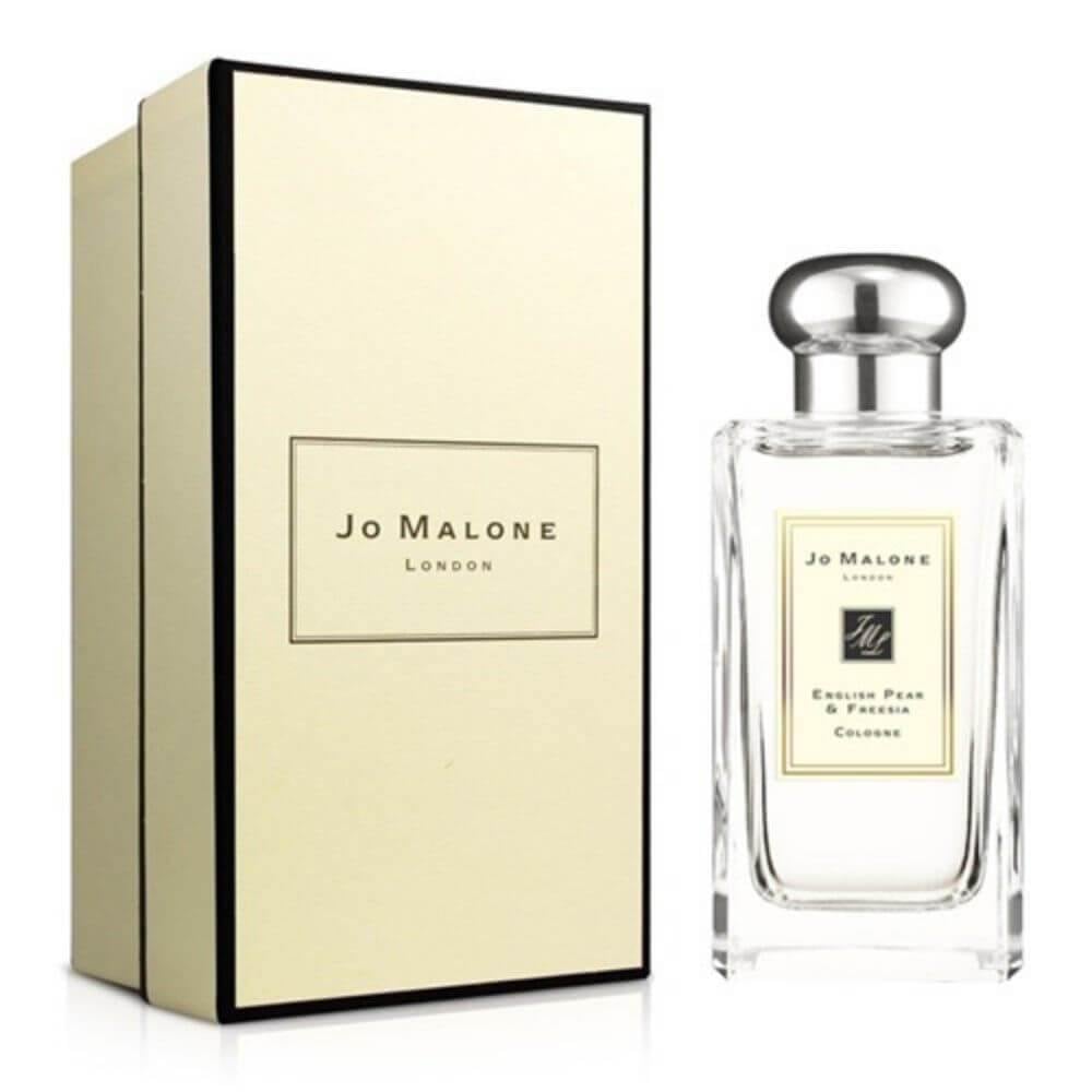 Jo Malone English Pear & Freesia: A Modern British Classic - Product Image
