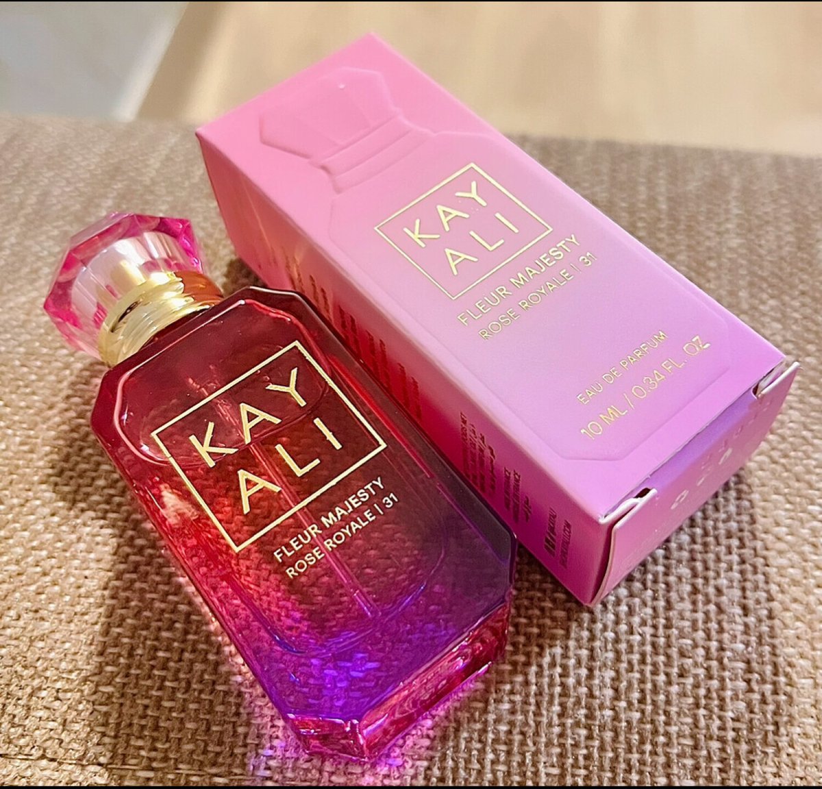 Kayali Majesty 2025: A Modern Floral Gourmand Review - Product Image