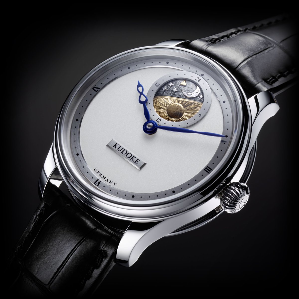 Kudoke Skull Review: The Pinnacle of Hand-Engraved Horology - Product Image