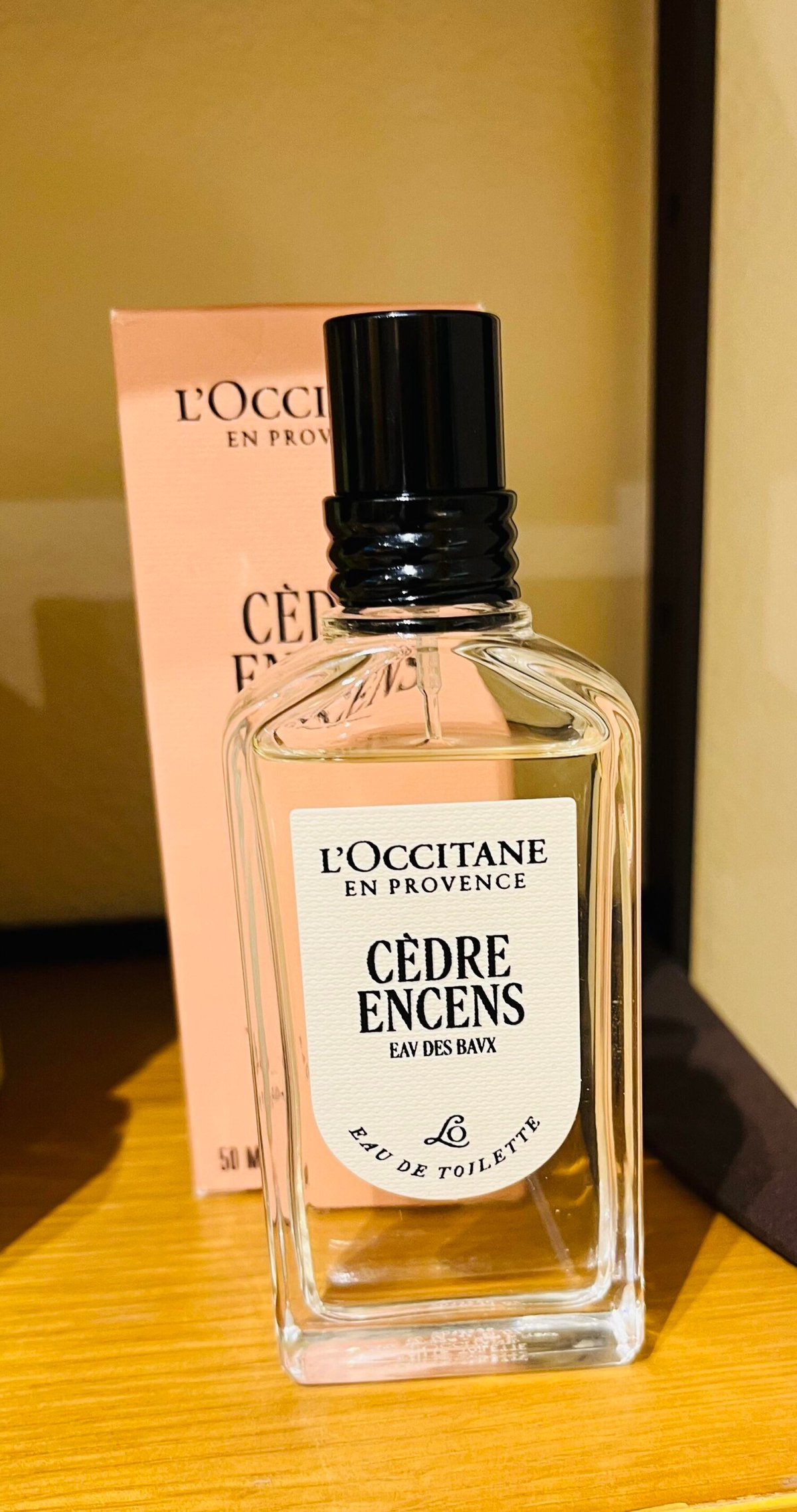 L'Occitane Eau des Baux Review: A Warm Spicy Classic - Product Image