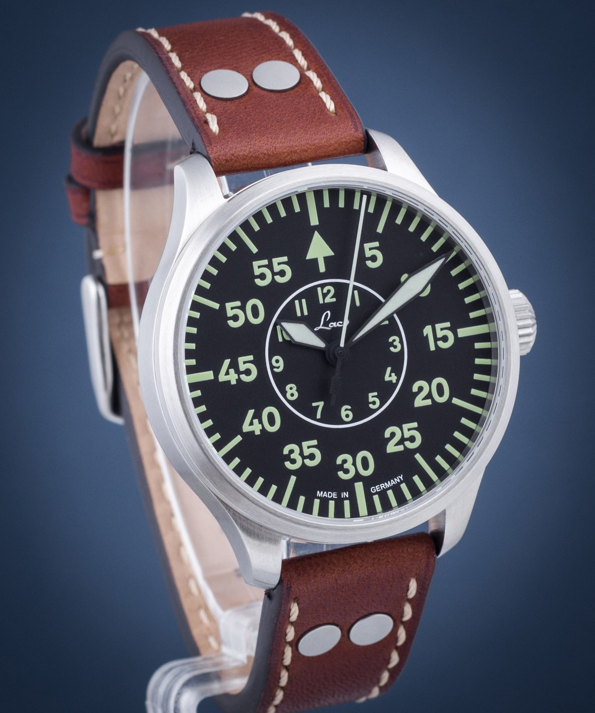 Laco Aachen Review: A Modern Flieger with Heritage - Product Image