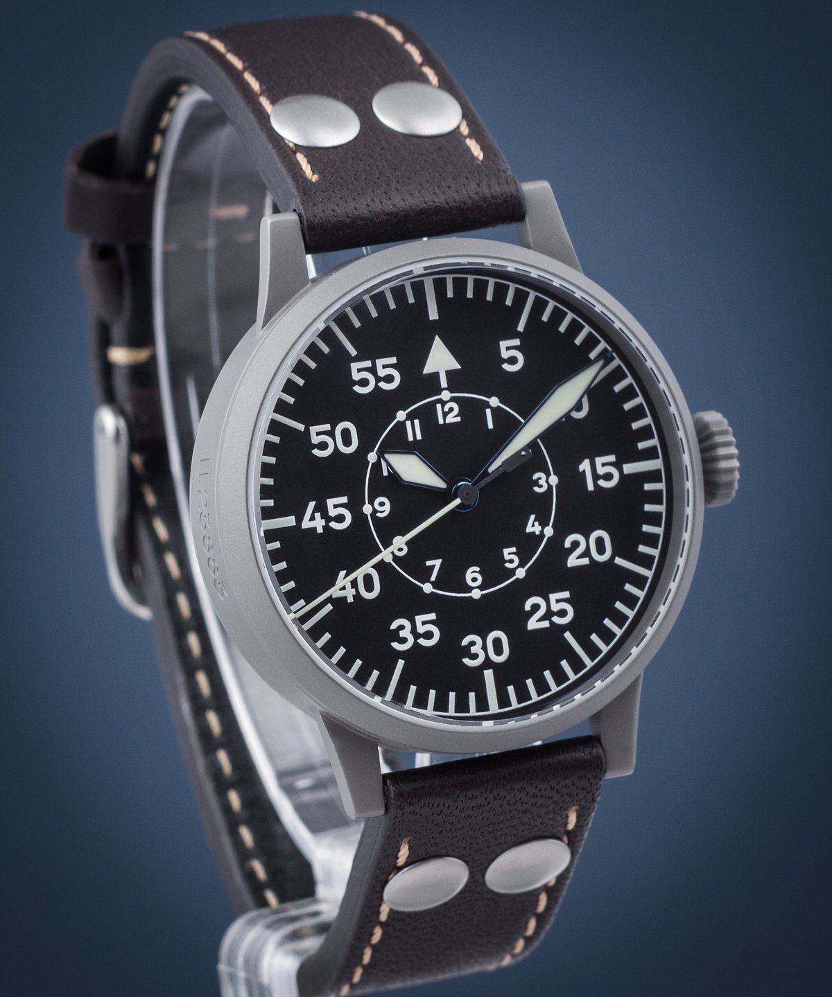 Laco Kempten Review: The Flieger That Does It All - Product Image