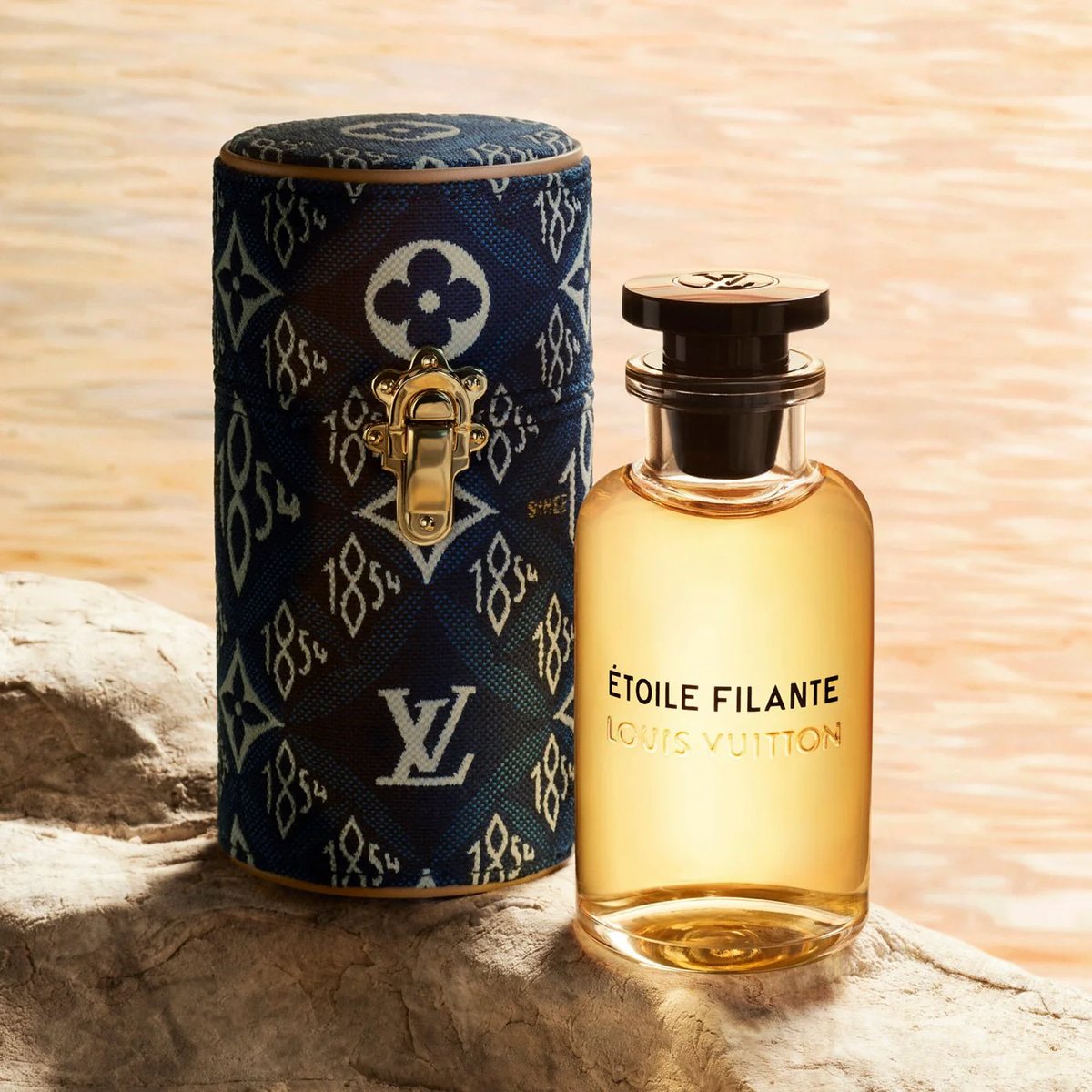 Louis Vuitton Étoile Filante Review: A Celestial Osmanthus Scent Worth the Price? - Product Image