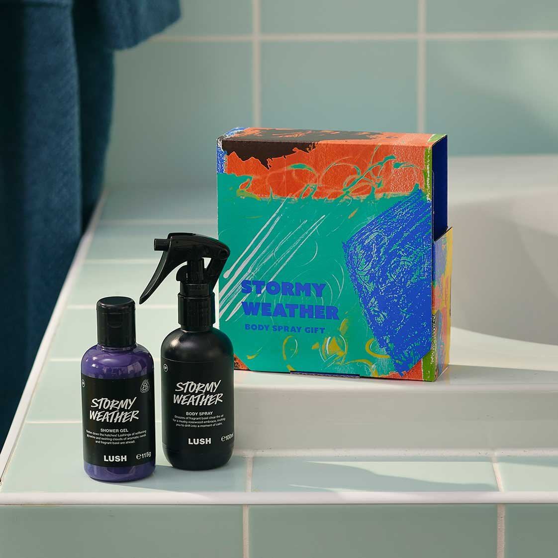 Lush Stormy Weather Review: A Fresh, Musky Body Spray - Product Image