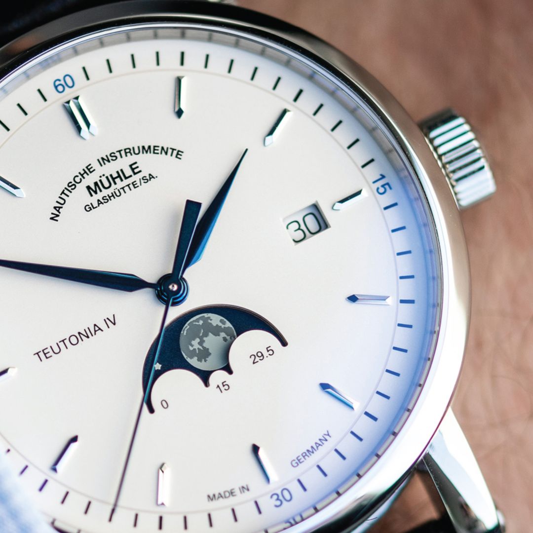 Mühle-Glashütte Teutonia IV Moonphase: Wear Test - Product Image