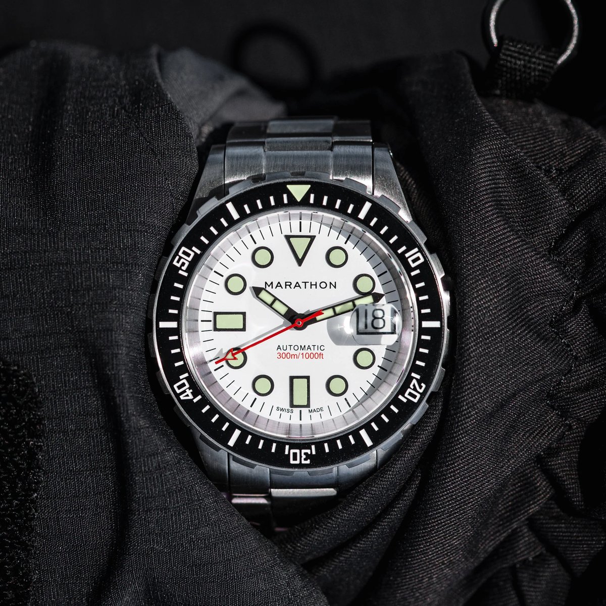 Marathon OSAR Review: The Military Quartz Diver That Endures - Product Image