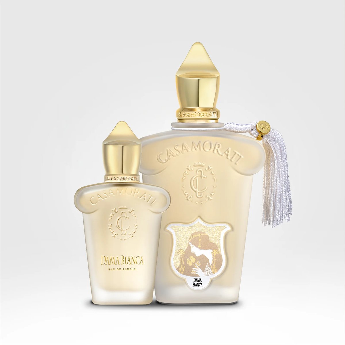 Montagne Parfums Dama Bianca Review: A Powdery Dream Unveiled - Product Image
