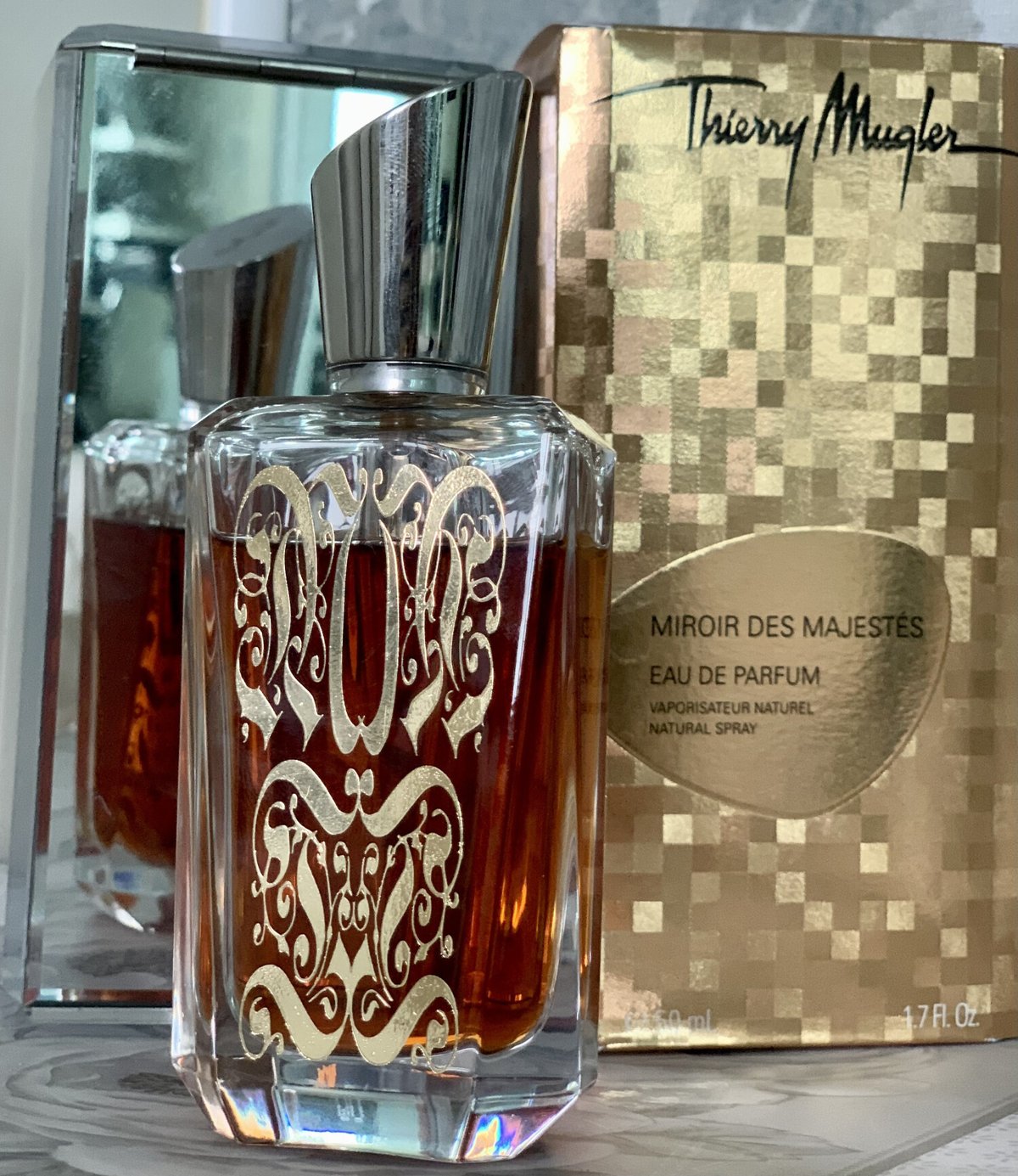 Mugler Miroir des Majestés Review – A Regal Oud - Product Image