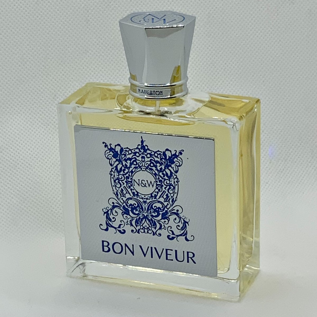Naughton & Wilson Bon Viviver Review: A Modern Chypre with Gin - Product Image