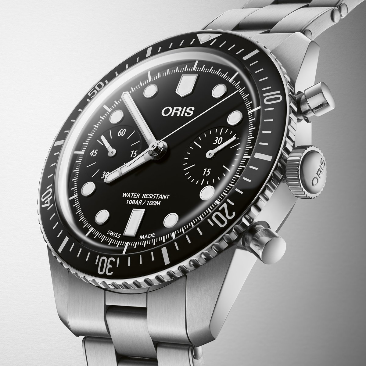 Oris Divers — Oris Aquis Date Calibre 400: Modern Diver Redefined - Product Image