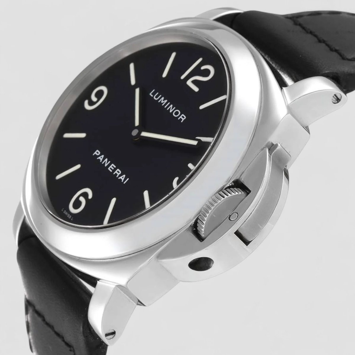 Panerai Luminor Base 44: The Unassuming Icon Reviewed - Product Image
