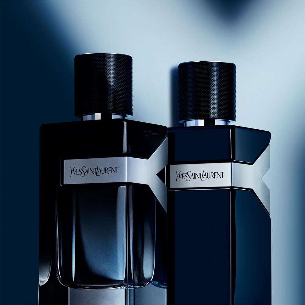 Prada Carbon Review: The Modern Metallic Aromatic - Product Image
