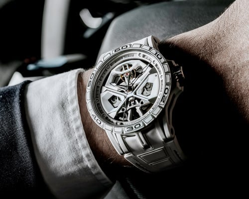 Roger Dubuis Excalibur Huracán Review: Hearts Racing - Product Image
