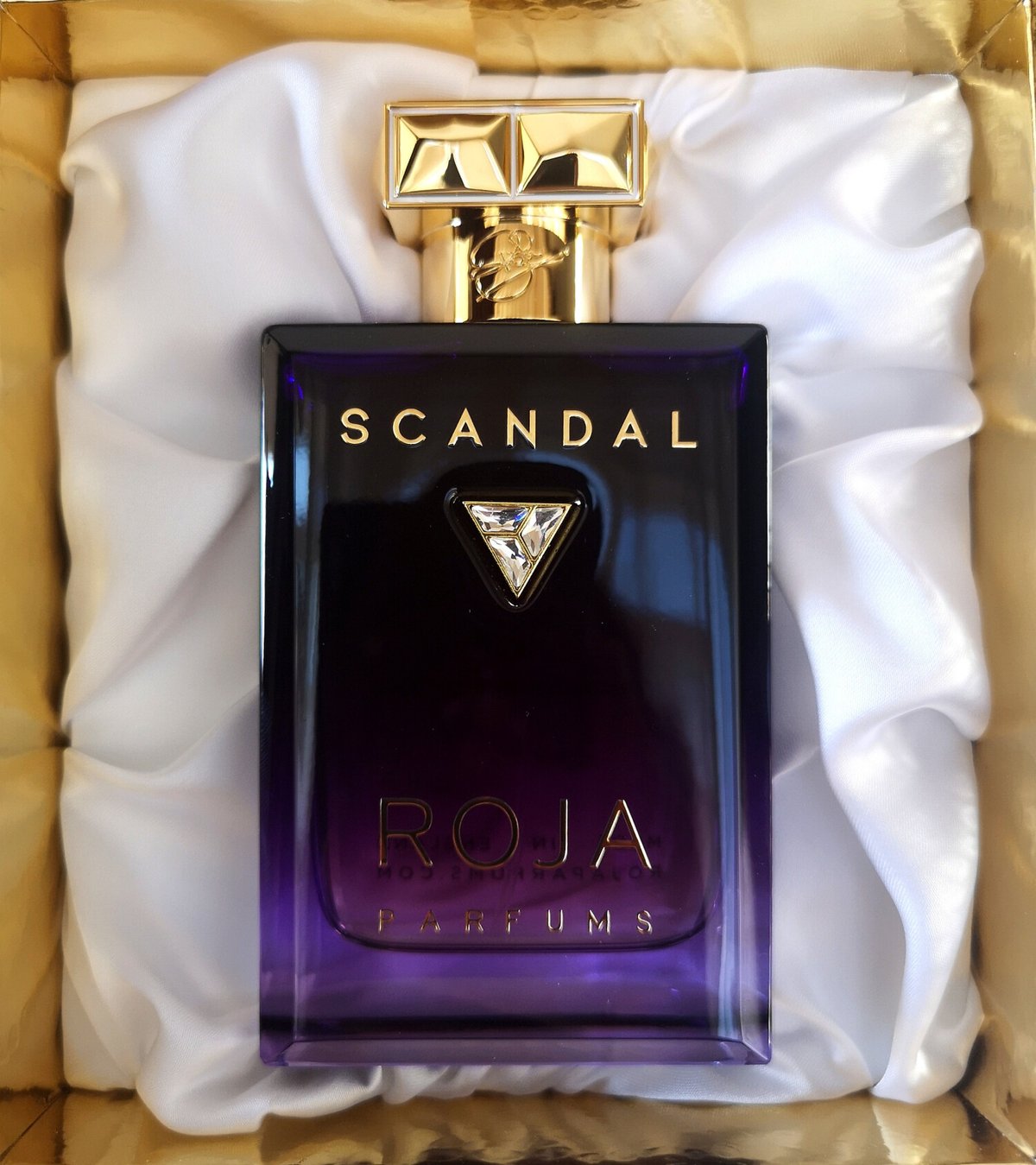 Roja Dove Scandal Pour Femme Review: A White Floral Symphony - Product Image
