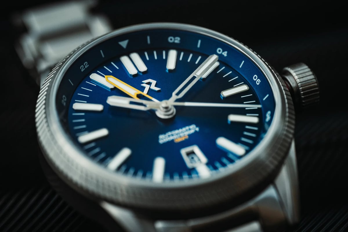 RZE Fortitude Review: The Ultimate Titanium GADA Watch - Product Image