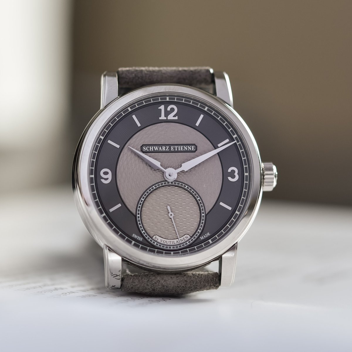 Schwarz Etienne Roma Synergy: Micro-Rotor Mastery Unpacked - Product Image