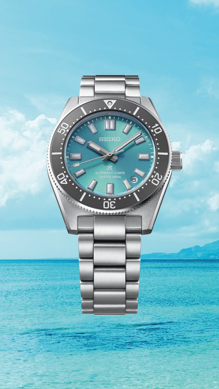 Seiko Prospex SBDC221: The PADI Sumo's Deep Blue Legacy - Product Image