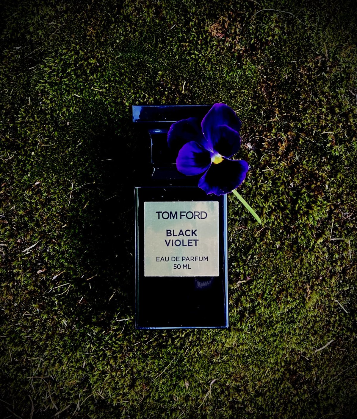 Tom Ford Black Violet (Original Private Blend) Review - Product Image