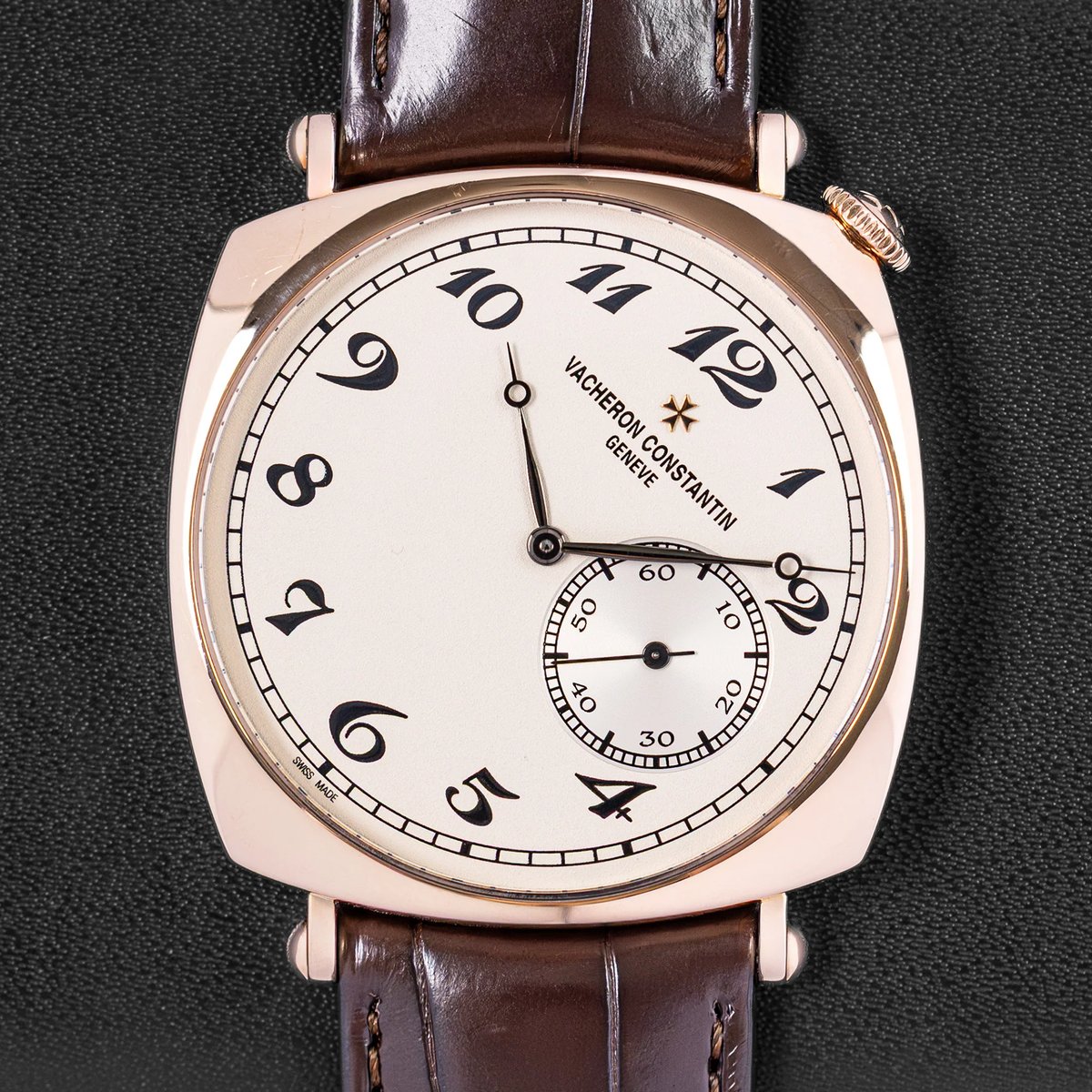 Vacheron Constantin Historiques American 1921 Review: A Wearable Art Deco Icon - Product Image