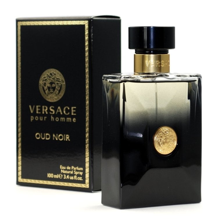 Versace Oud Noir Review: A Refined Take on Oriental Woods - Product Image
